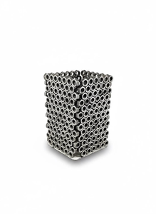 Premium Modern Decorative Metal Iron Vase Handcrafted Durable Lightweight Eco-Friendly Rust Resistant Tabletop Centerpiece - Product Image 2