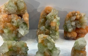 High Quality Natural Green Apophyllite with Orange Stilbite <b>Crystal</b> <b>Cluster</b> Specimen Raw Mineral Bulk Wholesale From China - Product Image 3