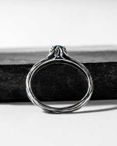 Anillo de Compromiso de Topacio Azul Yona Twig Branch, Inspirado en la Naturaleza, Plata de Ley, Certificado IGI, Bañado en Rodio, Gema con Corte Facetado - Product Image 2