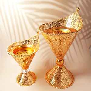 Quemador de Incienso Árabe de Lujo en Oro, Mabkhara Metálica para Oud, Decoración de Fragancia para el Hogar Islámico, Regalo de Ramadán - Product Image 1