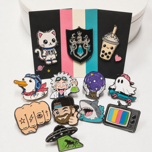 Pins de esmalte personalizados de la Academia de Magia, insignia escolar de Harry Potter, pin de solapa de metal, set de broches de búho mítico, grifo, libro de hechizos y sombrero de bruja - Product Image 2