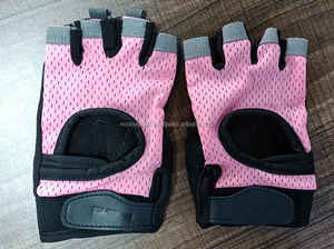 Gym Training Workout Thin Hot Sale Breathable Anti <b>Slip</b> <b>Half</b> Short Finger Cycling Gloves for Men Women Sport Gloves - Product Image 2