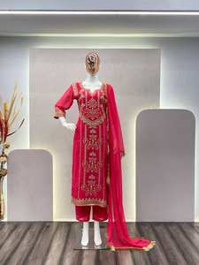 Conjunto de Vestido Casual para Mujer BEUTIQUE TRENDING, con Top, Pantalón y Dupatta, en Georgette Sintético Pesado, Bordado con Lámina Real, Ideal para Fiestas y Bodas - Product Image 3