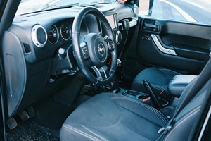 Jeep Wrangler Unlimited Sahara 4x4 de 2016 - Product Image 2