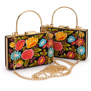 Pochette de soirée brodée florale avec chaîne dorée, sac à main noir pour mariage et occasions festives - Product Image 1