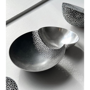 Stainless Steel Silver Shiny Polished Round Bowl With High Grade Gold Plated Flower Designer Base <b>Stand</b> Luxury Food Serving Bowl - Product Image 4