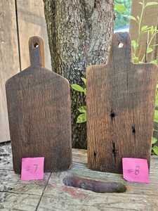 Planche à découper en bois faite à la main pour la viande, les légumes et le pain - Product Image 4