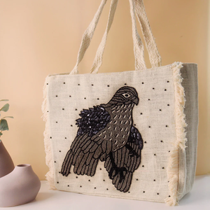 Sac fourre-tout vintage tissé à la main, tendance, pour femme, sac seau d'été fait main avec perles en bois par Whimsy Art Craft - Product Image 2