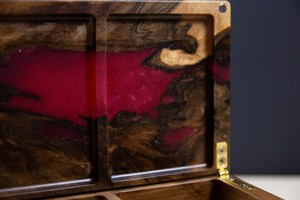 Burgundy Blaze <b>Keepsake</b> Case Scarlet Drift Wood Case Red Finish Artistic Storage <b>Box</b> For Jewelry organizer Resin Crafts - Product Image 4