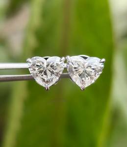 Pendientes de tuerca solitarios de moissanita brillante con corte de corazón, plata 925, joyería fina, compromiso para mujer, regalo romántico con encanto - Product Image 2
