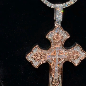 Pendentif SRADAM HOUSE en argent 925 avec perle d'eau douce et moissanite, chaîne de charme de luxe personnalisée, bijoux fins inspirés du hip-hop - Product Image 2