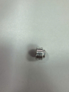 Écrou à bride métrique M10, tête ronde, hexagone interne, entièrement fileté, classe 8.8, poli, pour raccord de tuyau, installation de gaz - Product Image 4