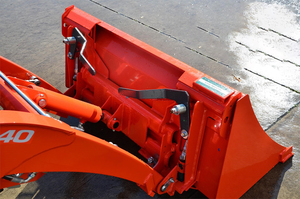 Tractor 2026 BX23S Premium, Listo para Exportación, Equipo de Uso Pesado, Suministro a Granel, 210HP, 4WD, Transmisión por Engranajes, Origen Texas - Product Image 6