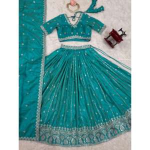Ropa de fiesta de noche Lehenga Choli con hilo y trabajo de secuencia - Product Image 3
