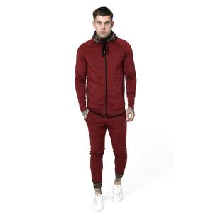 Chándales de fútbol de poliéster personalizados para hombre, diseña tu propia ropa deportiva de gimnasio para Primavera, trajes de fútbol al por mayor - Product Image 1