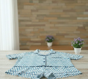 Conjunto de Pijama de Manga Larga para Mujer, Hecho a Mano en India, 100% Algodón, Estampado de Rayas en Color Cielo, para Verano, Ropa de Dormir y para Estar en Casa - Product Image 6