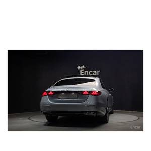 Mercedes-Benz E200 Avantgarde Classe E 2024 avec 13 205 km, conduite à gauche, boîte automatique, caméra de recul - Product Image 4