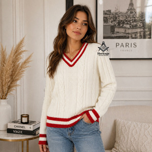 Cárdigan Acrílico Bordado para Mujer de la Hermandad Delta Sigma, Regalia Masónica Herencia |   Ropa Griega Bordada para Mujeres de Hermandades - Product Image 2