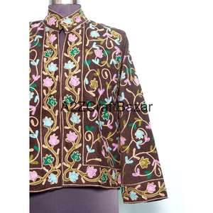 Chaqueta Acolchada de Algodón Indio con Bordado para Mujer, Primavera/Otoño/Invierno, Ecológica, Transpirable, de Secado Rápido, Manga Larga, Largo Regular - Product Image 3