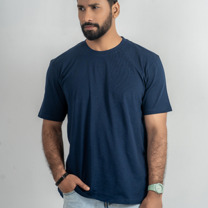 T-shirt en coton bleu marine pour homme, coupe classique, manches courtes, col rond, couleur unie, jersey tricoté, séchage rapide, confortable et doux - Product Image 3