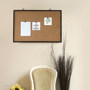 Tablero de Corcho con Marco de Aluminio y Protectores de Esquinas de Plástico Resistente en Varios Colores y Tamaños - Product Image 6