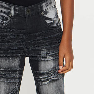 กางเกงยีนส์ลำลองทรงสมาร์ทฟิตสำหรับเด็กผู้ชาย ดีไซน์ทันสมัยสไตล์สตรีทแวร์ / บริการออกแบบแบบ OEM พร้อมออกแบบโลโก้ตามสั่ง เสื้อผ้าลำลอง - Product Image 3