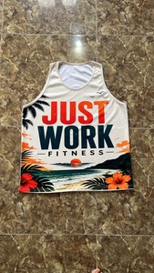 เสื้อกล้ามออกกำลังกายผู้ชายสั่งทำขายส่ง คุณภาพสูง เนื้อผ้านุ่มพิเศษ ยืดหยุ่นได้ดี โพลีเอสเตอร์ ลายพิมพ์ 3 มิติ เสื้อกีฬาซับลิเมชั่นสำหรับฤดูร้อน - Product Image 4