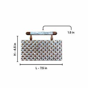 Bolso de Fiesta de Madera Ecológico Exclusivo con Incrustaciones de Madreperla, Acabado Brillante y Elegante para Bodas - Product Image 2