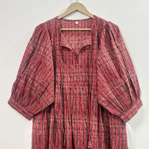 Vestido casual midi de mujer, 100% algodón, liso, manga corta, cintura imperio, estilo babydoll, cuello en V, holgado, para uso diario. - Product Image 1