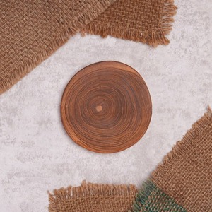 Posavasos de madera ecológicos hechos con madera de origen sostenible para consumidores preocupados por el medio ambiente y posavasos de madera. - Product Image 6