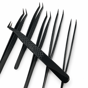 Pince à épiler noire angulaire pour extensions de cils, pointes de précision, poignées texturées diamant, en acier inoxydable, écologique et durable pour sourcils - Product Image 2