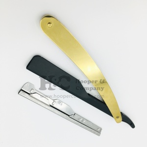 Navaja de barbero de acero inoxidable de alta calidad para hombre, para cortar la barba, en hermosos colores negro y dorado, con logotipo personalizado, sostenible. - Product Image 6