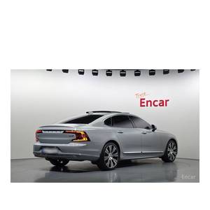 Volvo S90 B6 AWD 2024 avec sièges en cuir ultra-lumineux, boîte de vitesses automatique, caméra de recul, conduite à gauche, seulement 5 972 km parcourus - Product Image 2