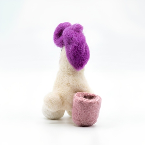 Meilleures poupées animales en feutre aiguilleté faites à la main, écologiques, style traditionnel, taille personnalisée, avec turbans violets et pantoufles roses, pour la décoration murale - Product Image 3