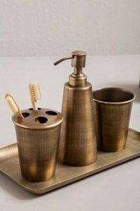 Ensemble de salle de bain en laiton assorti avec porte-distributeur coordonné, gobelet et accessoires décoratifs pour vanité - Product Image 2