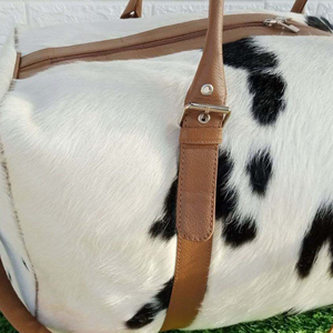 Bolsa de lona de cuero vacuno con asas marrones y cierre de cremallera para viajes de fin de semana, gran capacidad - Product Image 2