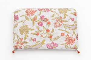 Floral Printed Quilted <b>Waterproof</b> Cotton <b>Laptop</b> <b>Sleeve</b> with Zipper Closure Protective Case for <b>Laptops</b> Classic Style <b>Laptop</b> Bags - Product Image 3