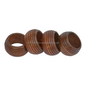 Servilletero de madera ecológico para accesorios de cocina sostenibles con un toque artesanal único - Product Image 2