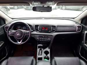 Sportage SUV compact d'occasion blanc 2018, 5 portes, automatique, véhicule de transport de passagers pour les trajets urbains - Product Image 3