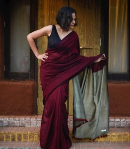 Woven Handloom Cotton <b>Blend</b> Saree - Product Image 1