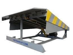 SafeSave 12T Nivelador de muelle de energía hidráulica Rampa de carga automática para camión Almacén Equipo de elevación Núcleo de motor Hecho en Vietnam - Product Image 5