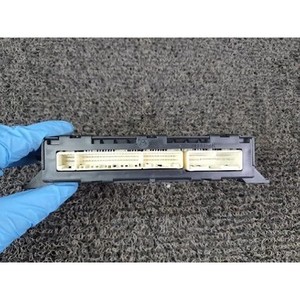 Amplificador de Control de Aire Acondicionado M Y51 2010-2019 Usado OEM 277601MA0A - Product Image 3