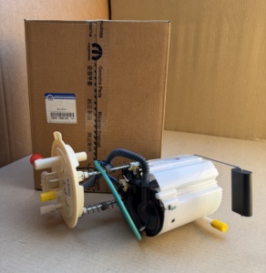 MOPAR Nuevo Módulo de Inyección Automotriz con Unidad de Envío, Bomba de Combustible Eléctrica para Diésel, Modelo 68403980AE - Product Image 2