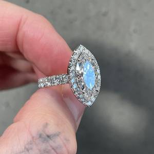 Anillo de Compromiso con Diamante Cultivado en Laboratorio, Corte Marquesa, Certificado IGI, con Halo, para Mujer - Product Image 3