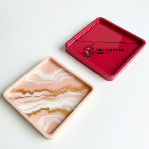 ชุดถาดเรซิ่นหรูหรา – สีแดงทึบและลายหินอ่อนสีชมพูพร้อมลายเส้นสีทอง |   ถาดเสิร์ฟตกแต่งทรงสี่เหลี่ยม - Product Image 6