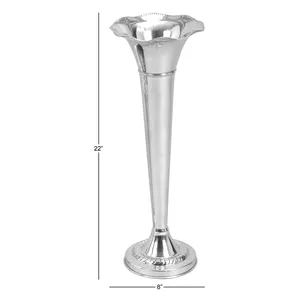 Florero Moderno Hecho a Mano en Metal Dorado, Producto Decorativo de Lujo para la Industria Hotelera, Diseñadores de Interiores y Muebles - Product Image 1