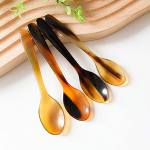 Cuchara de Cuerno de Buey Hecha a Mano, Utensilios de Cocina de Cuerno de Búfalo Natural para Helados y Postres, Cubertería Personalizable en Venta - Product Image 4