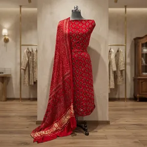 Conjunto de traje de algodón y seda sin coser para mujer Raktika, estampado Jaal Ajrakh - Product Image 5