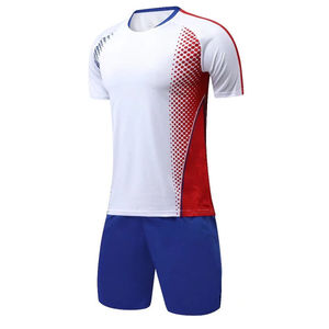Ensemble d'uniformes de football style 2026 pour hommes adultes, manches courtes, séchage rapide, 100 % polyester, personnalisable avec noms et numéros d'équipe, toutes saisons - Product Image 5
