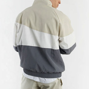 Conjunto Deportivo Cortavientos con Capucha Personalizado con Logotipo, Unisex, para Invierno, Informal, de Dos Piezas, Transpirable, Resistente al Viento, 100% Nailon - Product Image 2